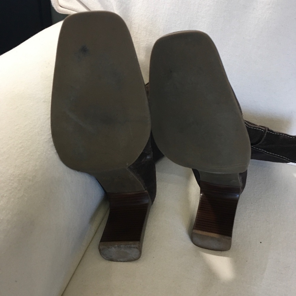 Ipanema Brown Suede Ankle Boot - Picture 7 of 7